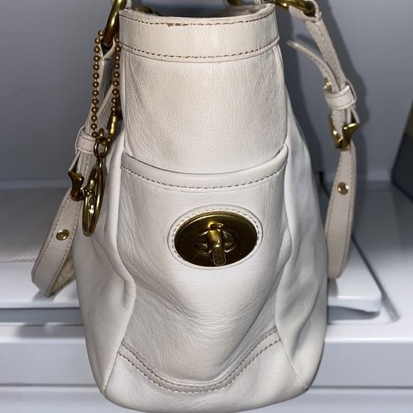 Coach White leather vintage satchel purse - Picture 6 of 14